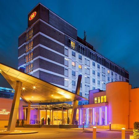 Crowne Plaza London - Gatwick Airport By Ihg Ξενοδοχείο Κρόουλι Εξωτερικό φωτογραφία