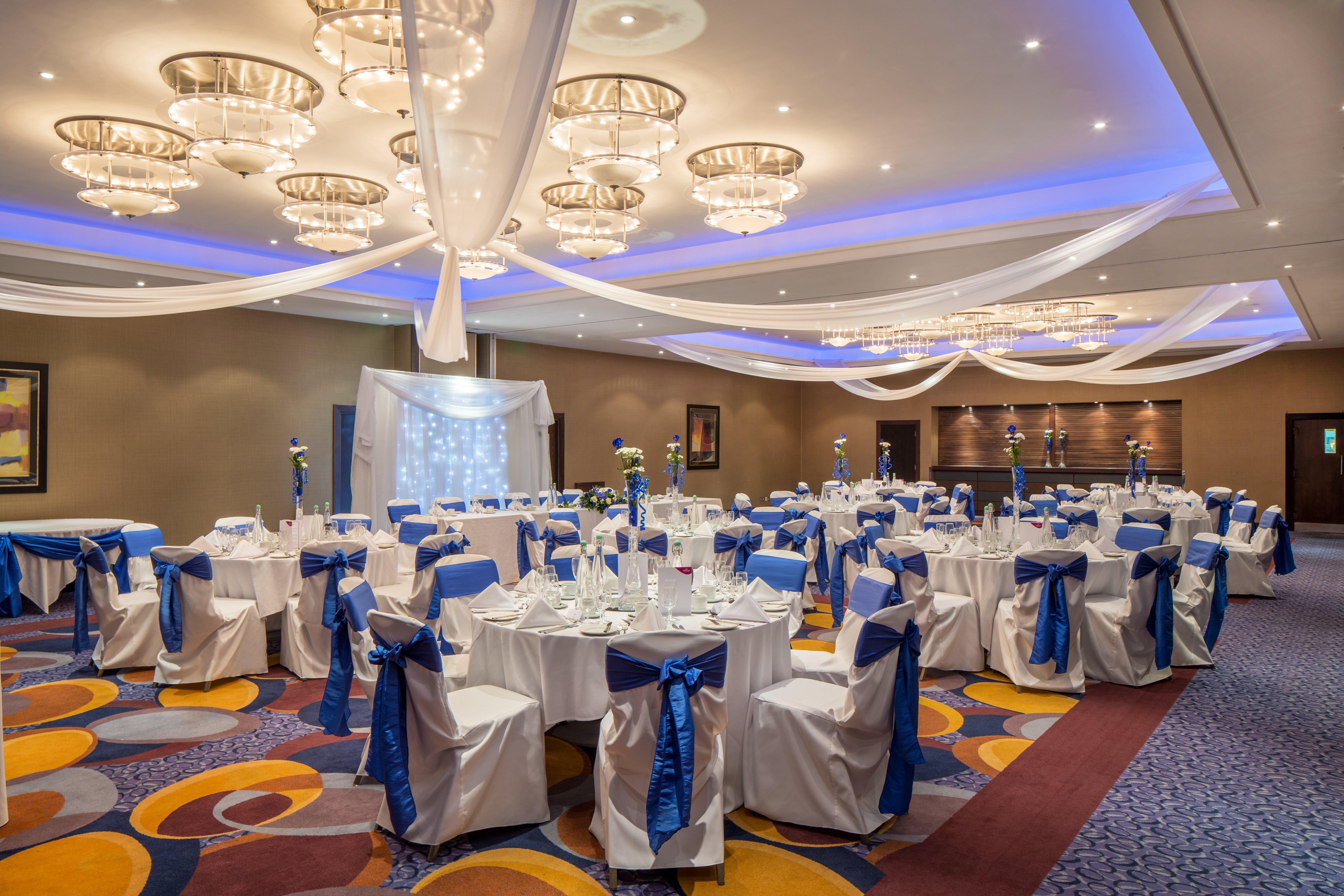 Crowne Plaza London - Gatwick Airport By Ihg Ξενοδοχείο Κρόουλι Εξωτερικό φωτογραφία