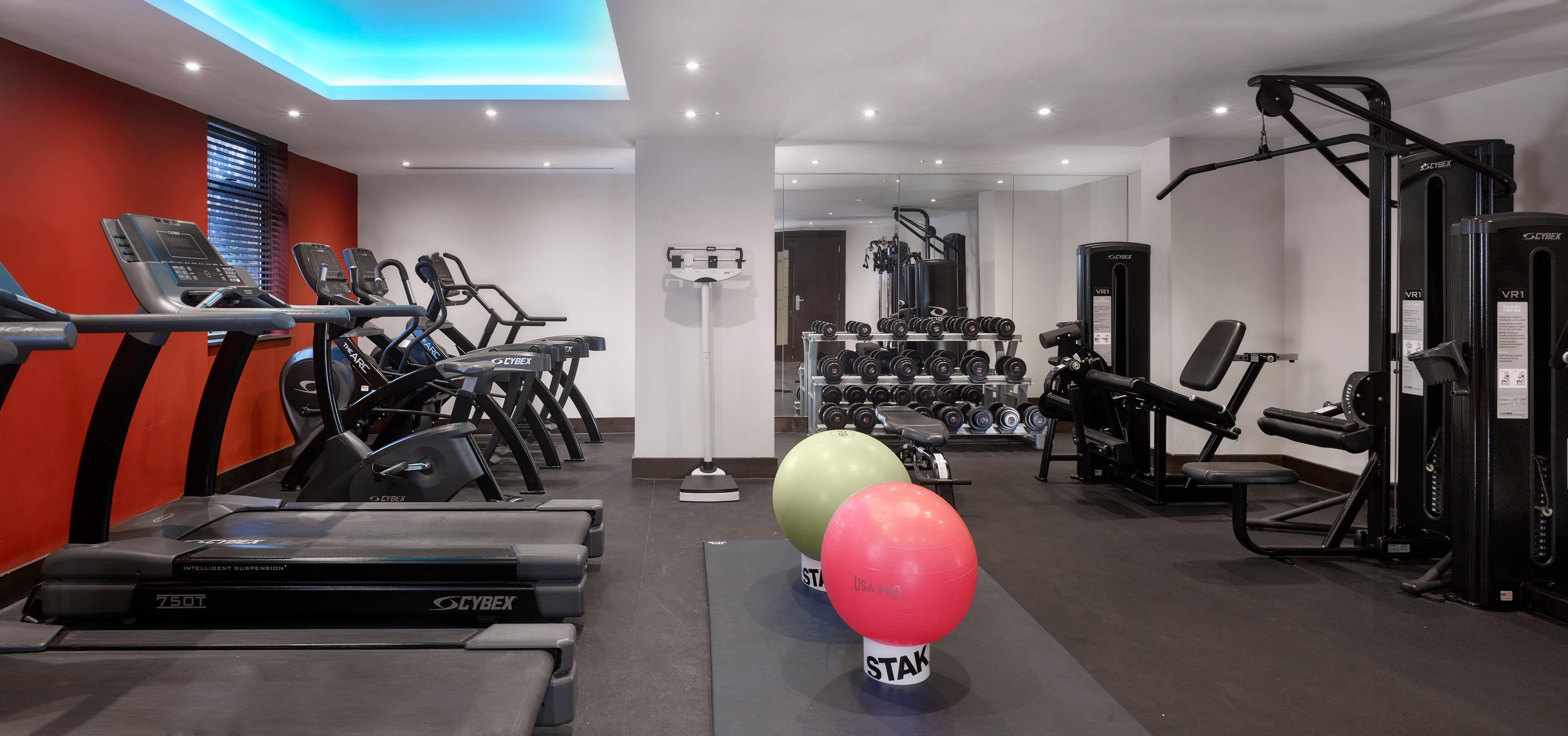 Crowne Plaza London - Gatwick Airport By Ihg Ξενοδοχείο Κρόουλι Εξωτερικό φωτογραφία
