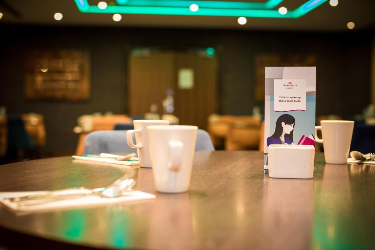 Crowne Plaza London - Gatwick Airport By Ihg Ξενοδοχείο Κρόουλι Εξωτερικό φωτογραφία